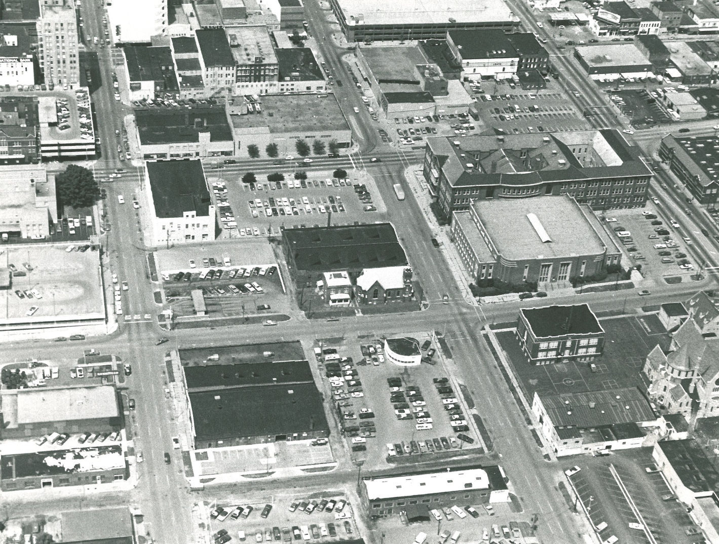 1977
